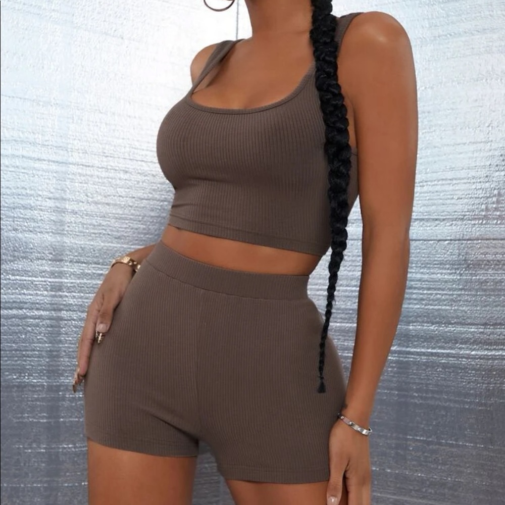 Tank top and shorts set